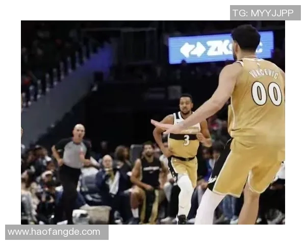 惠特摩尔半场失准！得，球队进攻陷入困境(惠默特州长图片)